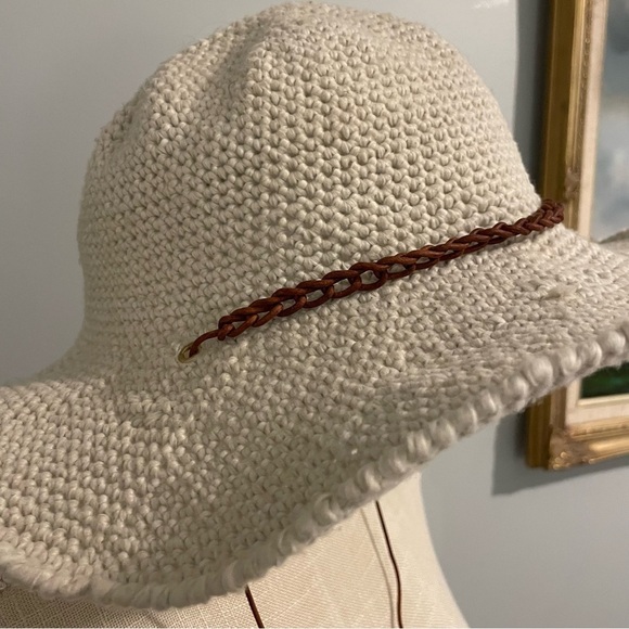 Crocheted Rancher Ivory Hat with Leather Braid Tassel - Picture 2 of 4